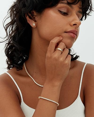 Vergoldetes Tennisarmband mit Moissanit