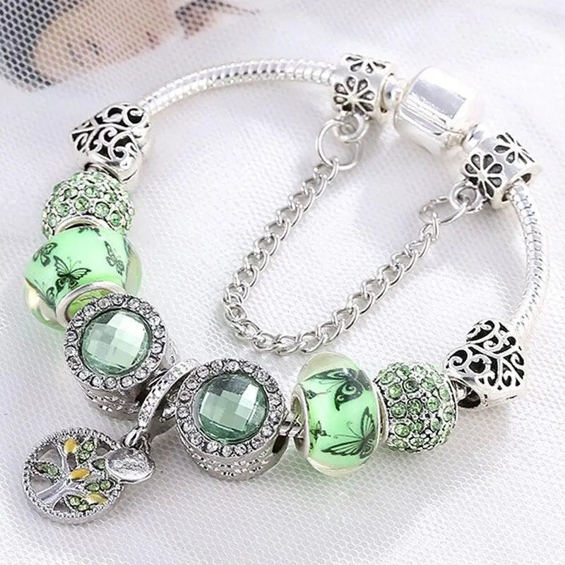Elegantes Armband in Silber mit grünem Kristall