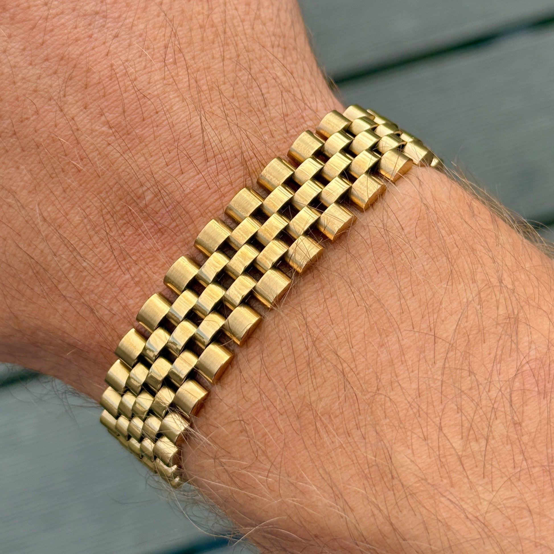 Noble armband