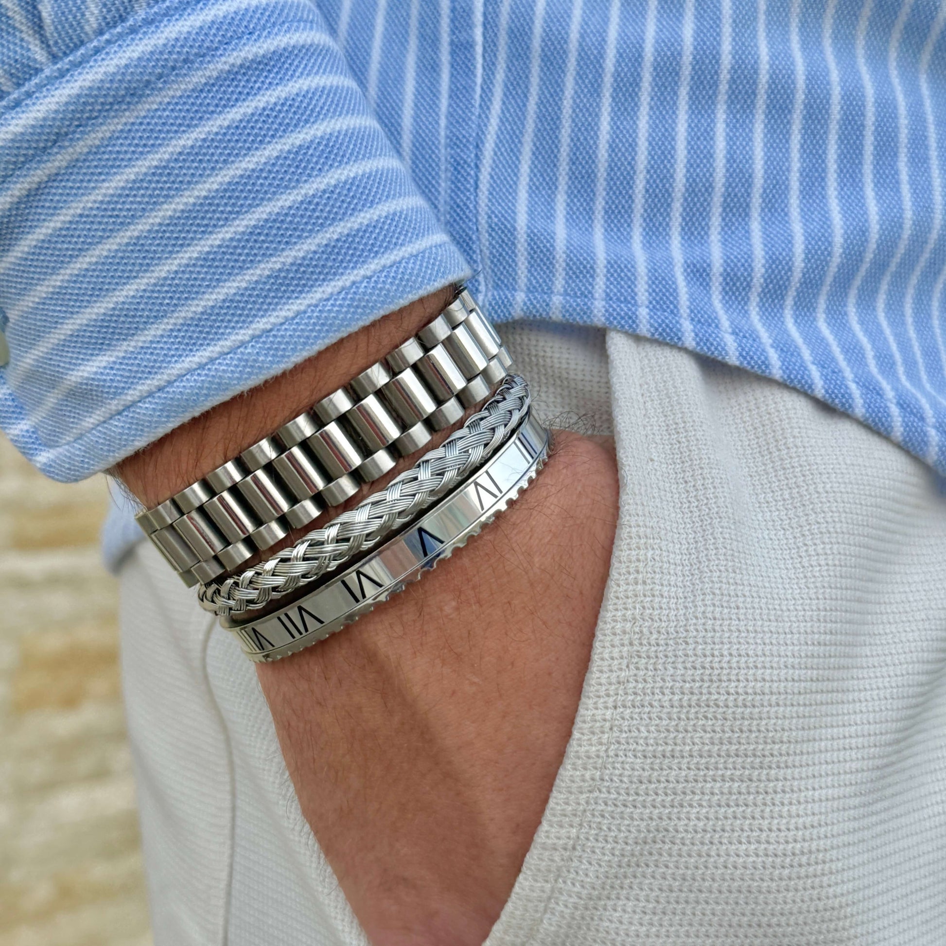 Titan bangle steel