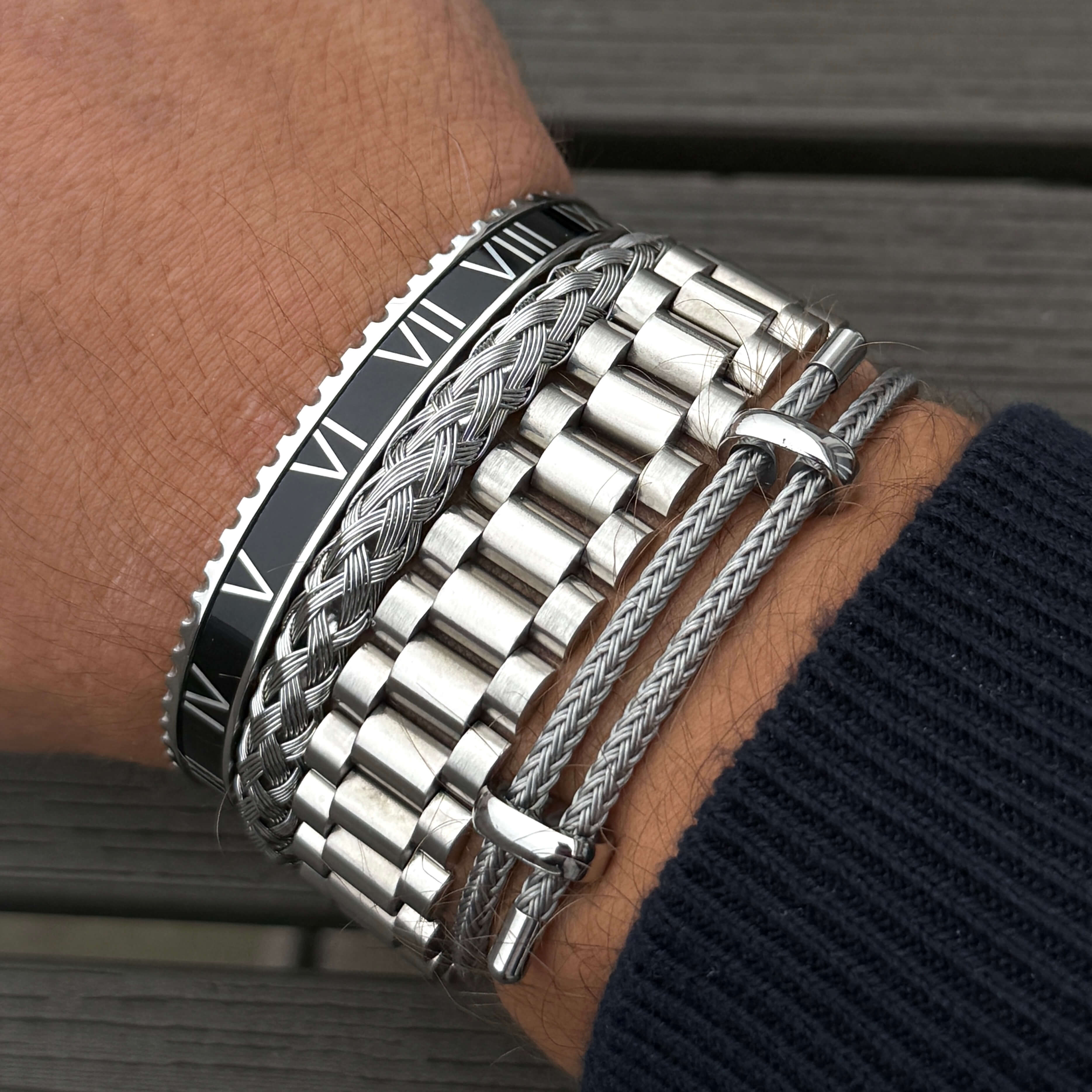 Roman Speed Armband – Schwarz-Silber – Bezel Edition