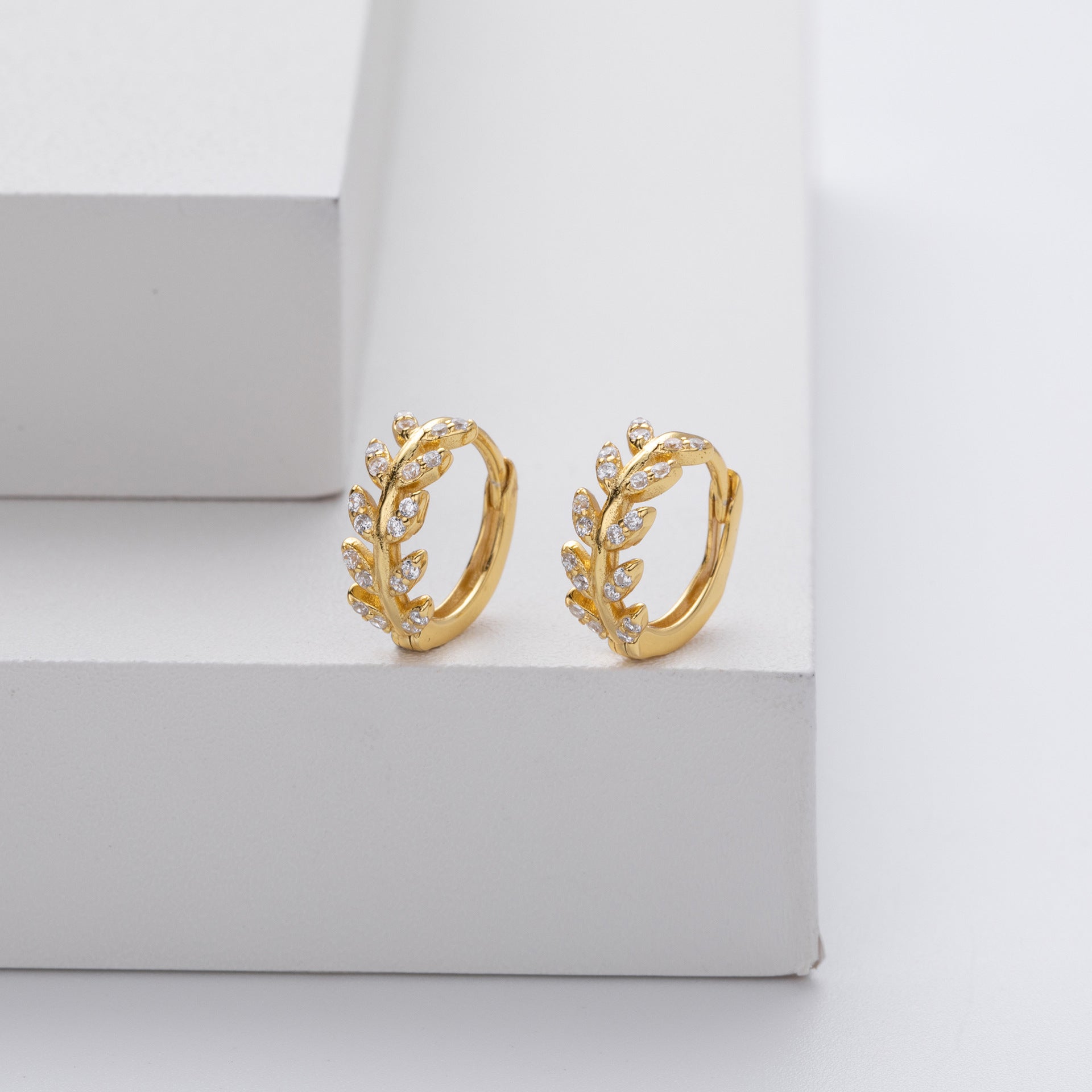 Silberne Blatt-Kreolen