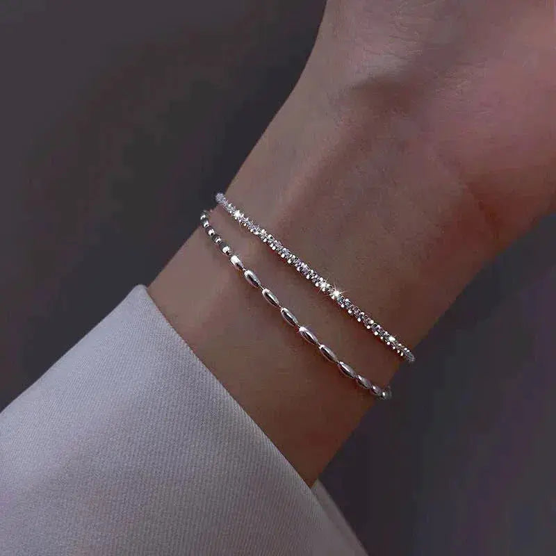 Elegantes silbernes Armband-Set mit Zirkonia Steinen