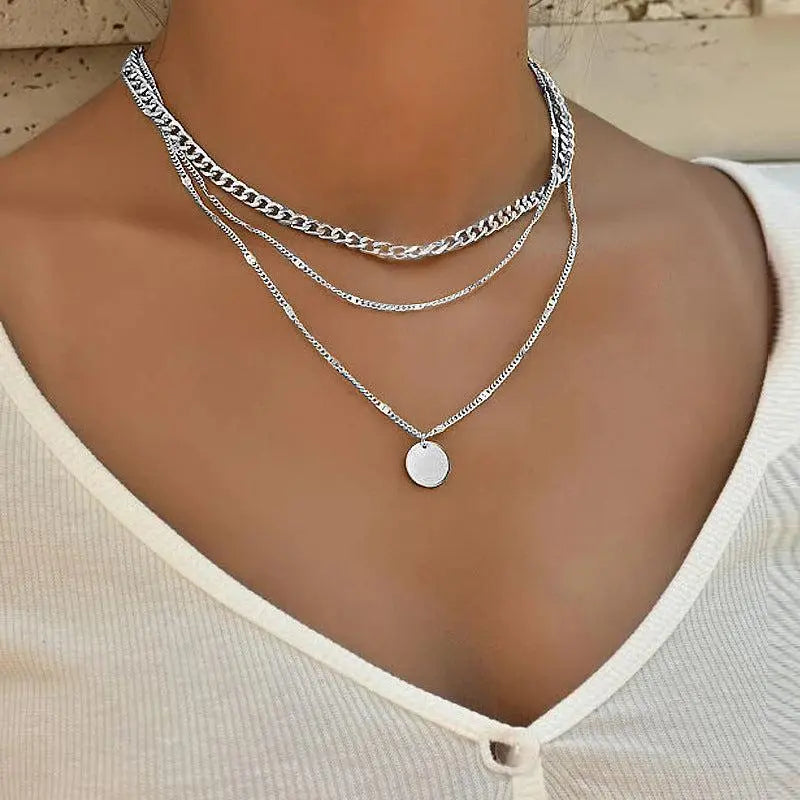 Elegante vergoldete und versilberte Halskette